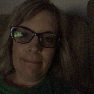 Meet your Posher, Lynette